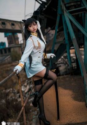 金花瓶楷梅花