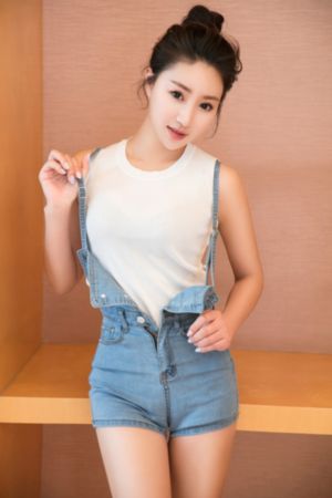 女生说疼男生越使劲的动漫