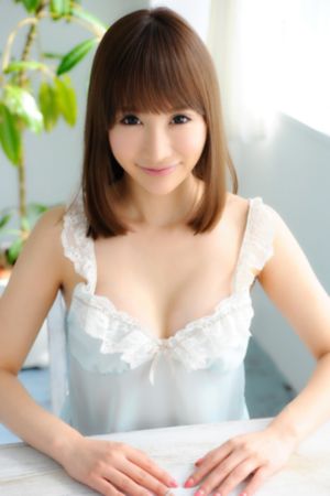 摘花free第一次hd