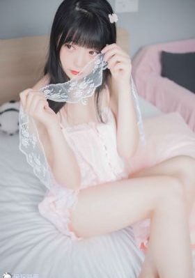 隔壁的女孩完整版