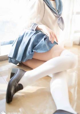 无颜之月在