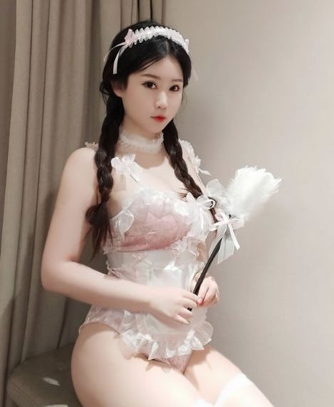 笨女孩动漫