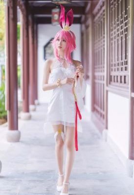 丰满年轻的继母8